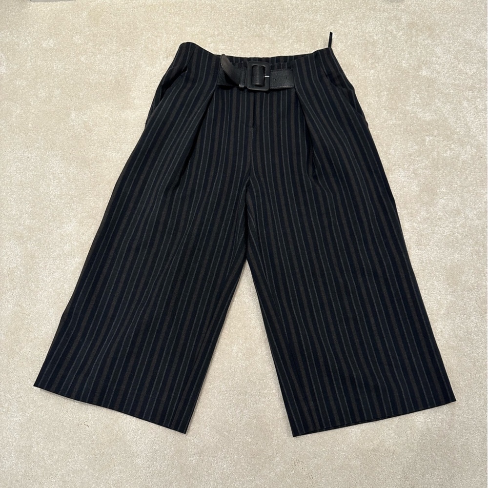 Calf length striped wide leg pants with decorated belt